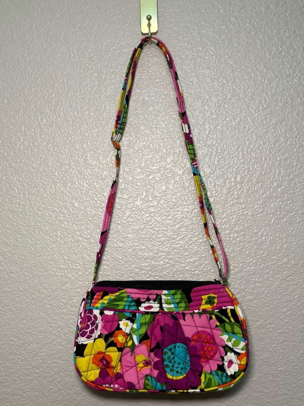 🌸 Vera Bradley Floral Print Adjustable Crossbody Bag